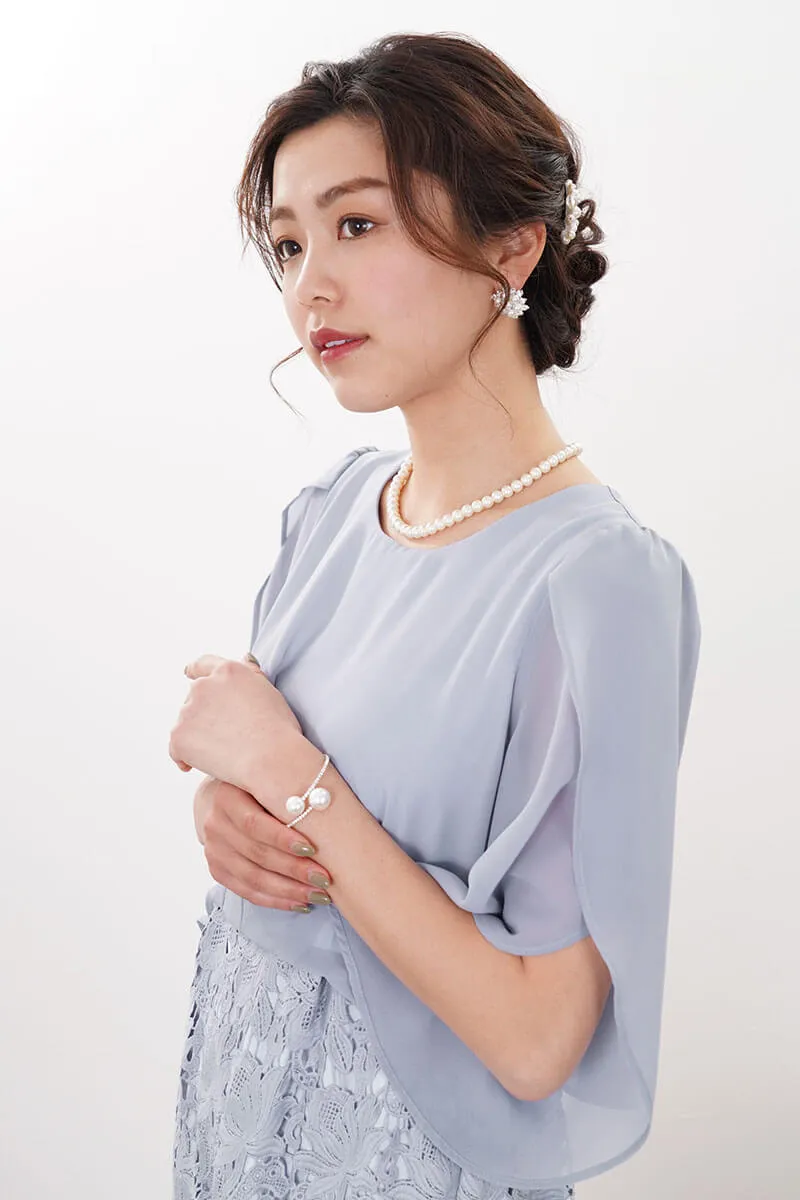 ブルーのシフォンレースIラインドレス