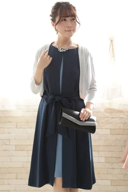 ネイビーの前開き風レイヤードドレスコーディネートセット