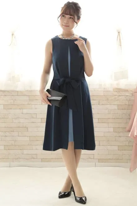 ネイビーの前開き風レイヤードドレスコーディネートセット