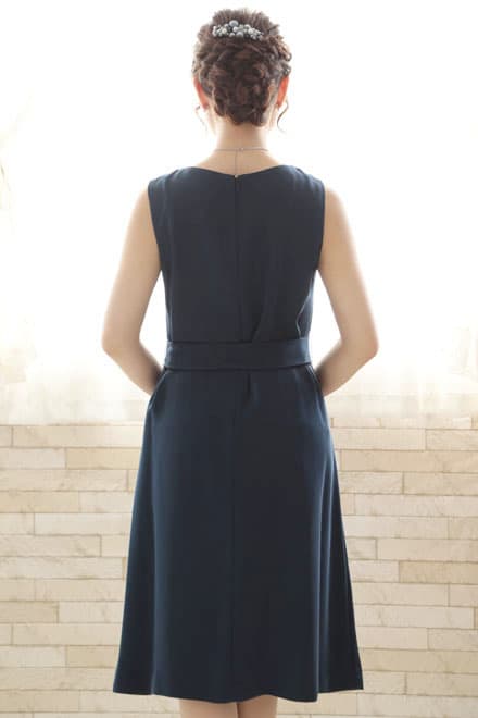 ネイビーの前開き風レイヤードドレスコーディネートセット