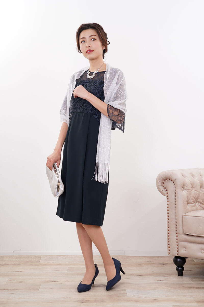 ネイビーのレースフレアスリーブIラインドレス