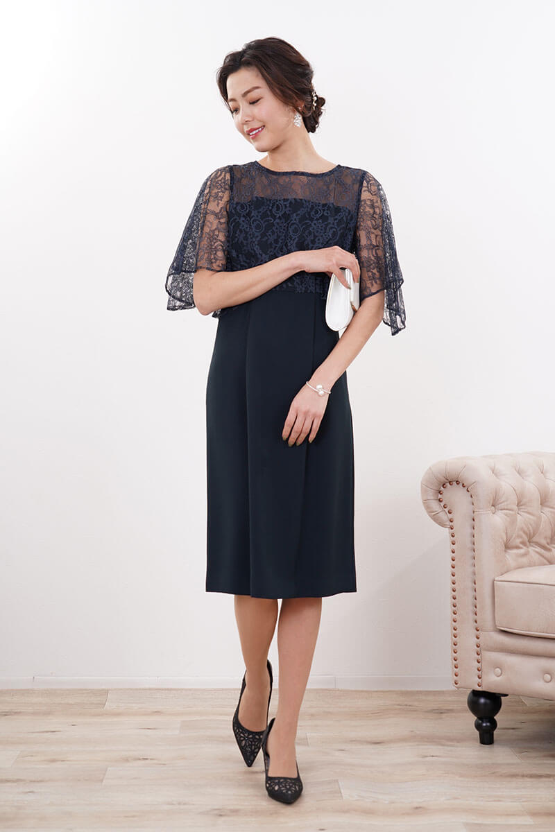 ネイビーのレースフレアスリーブIラインドレス