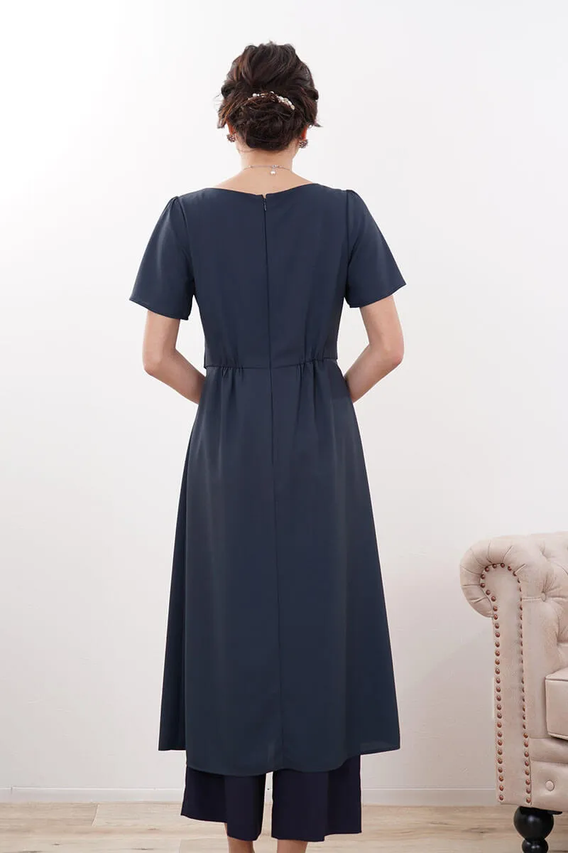 ダークグリーン×ネイビーのワンピースセットアップ