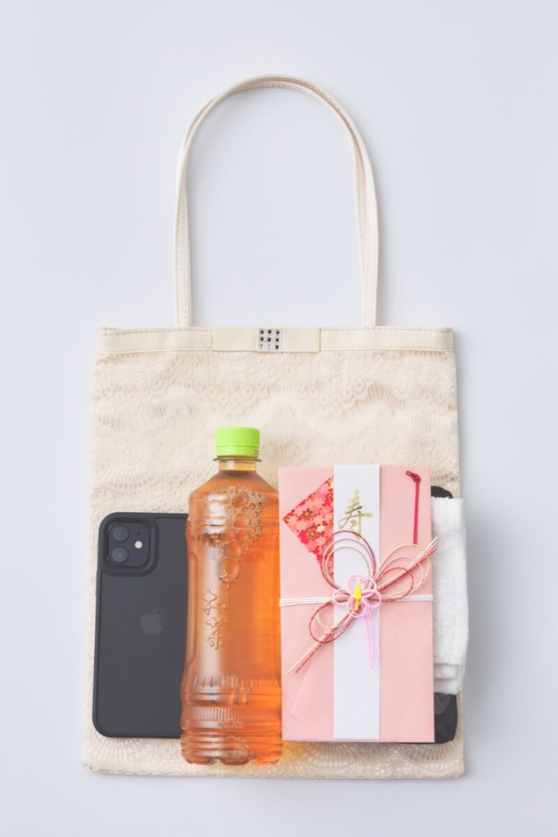 ベージュスカラップレースサブバッグ