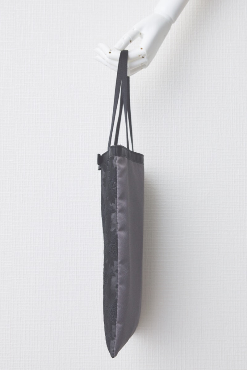 ブラックフラワーレースサブバッグ