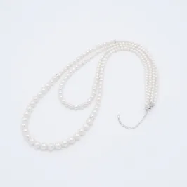 ポイントビジューの2連パールロングネックレス