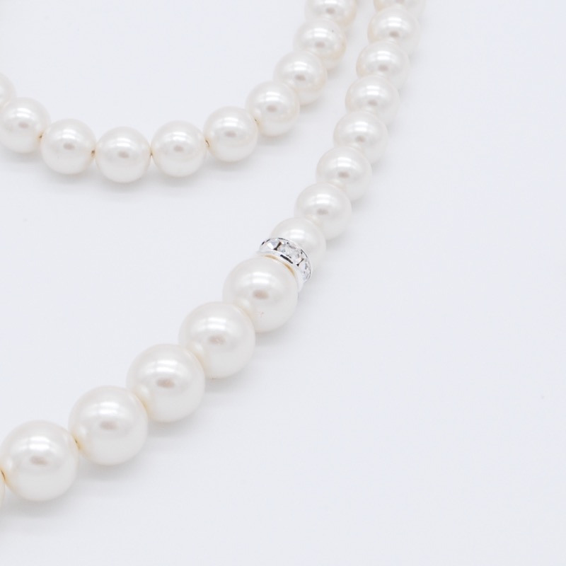 ポイントビジューの2連パールロングネックレス