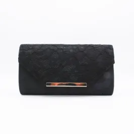 黒のレース×プレートクラッチバッグ