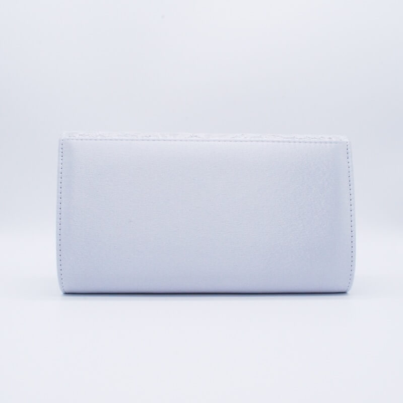 シルバーレース×プレートクラッチバッグ