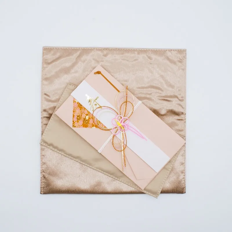 ピンクゴールドのエンブロイダリーふくさ