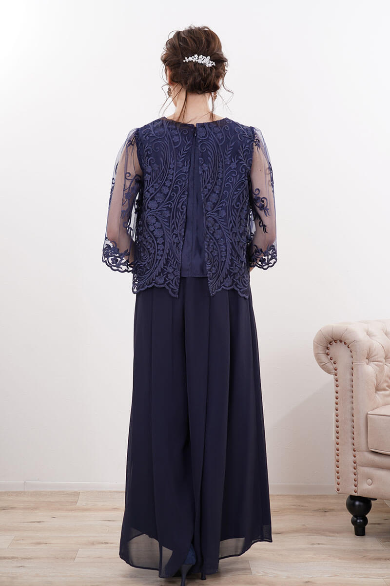 ネイビーの刺繍ブラウスワイドパンツドレス