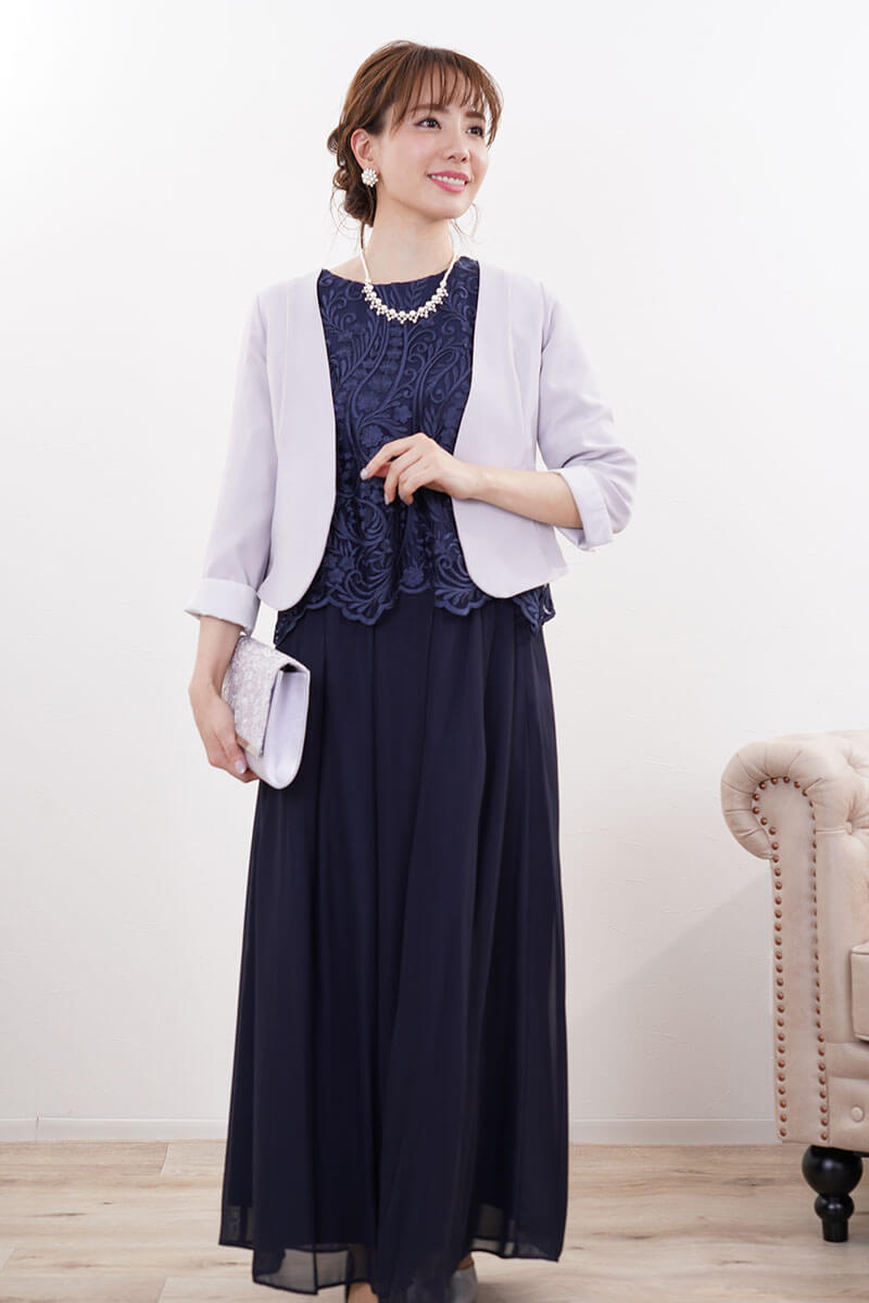 ネイビーの刺繍ブラウスワイドパンツドレス