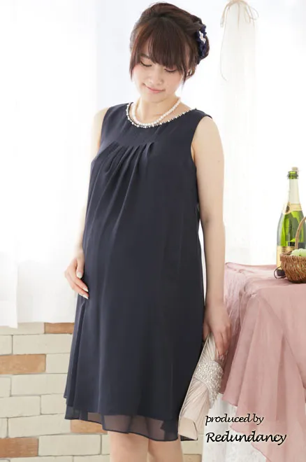 ネイビーのバックフリルシフォンドレス