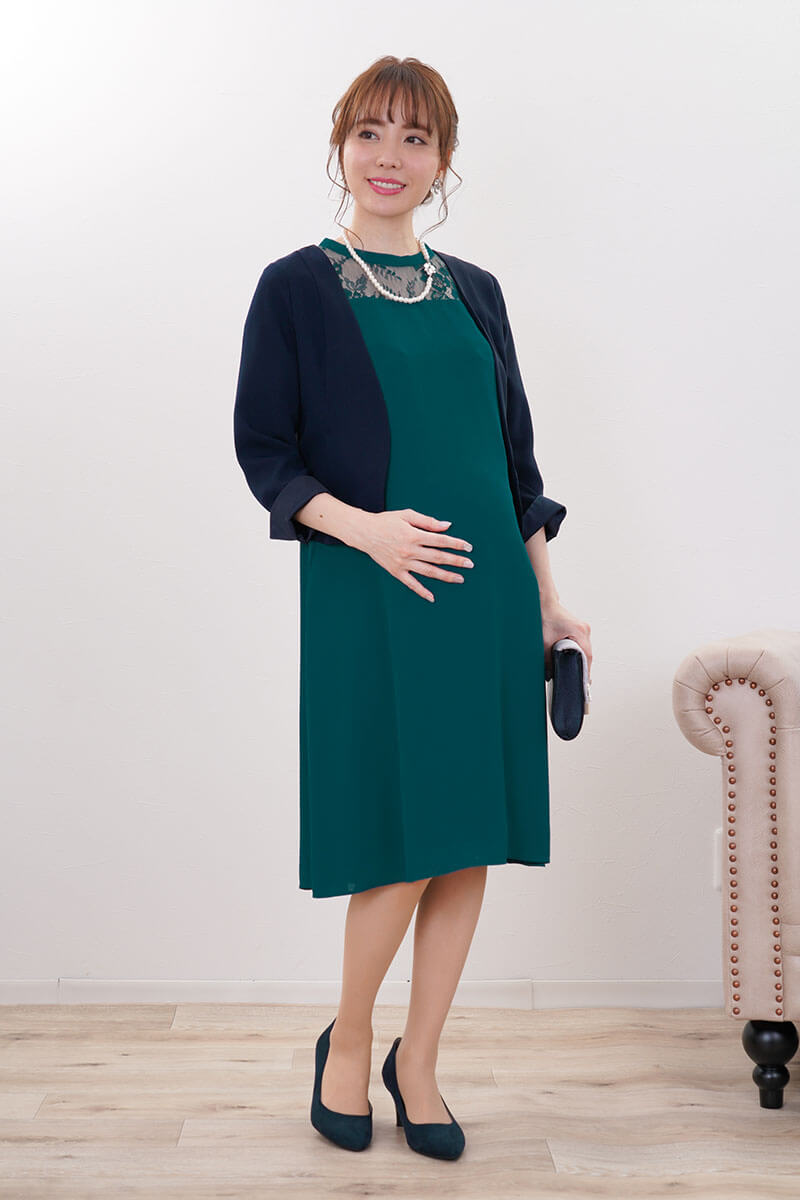 グリーンのレース切替テントラインドレス