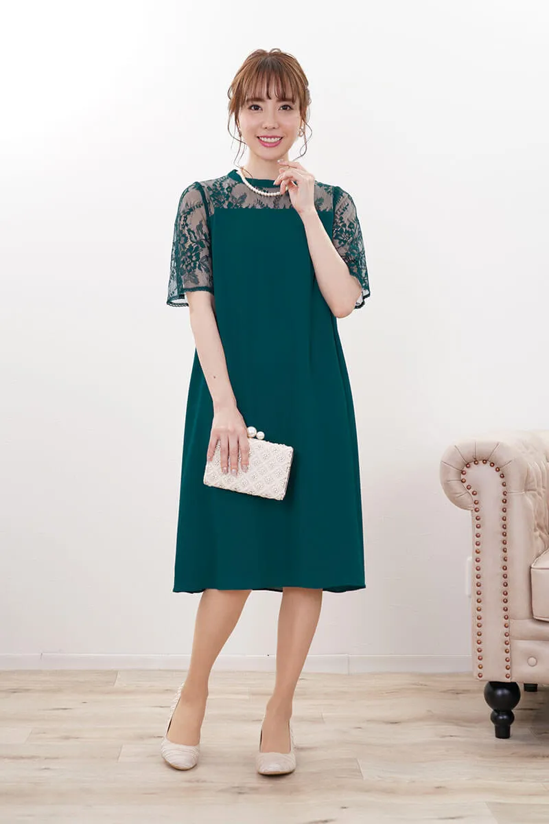 グリーンのレース切替テントラインドレス
