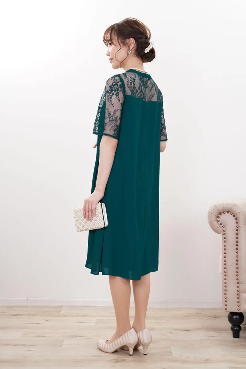 グリーンのレース切替テントラインドレス