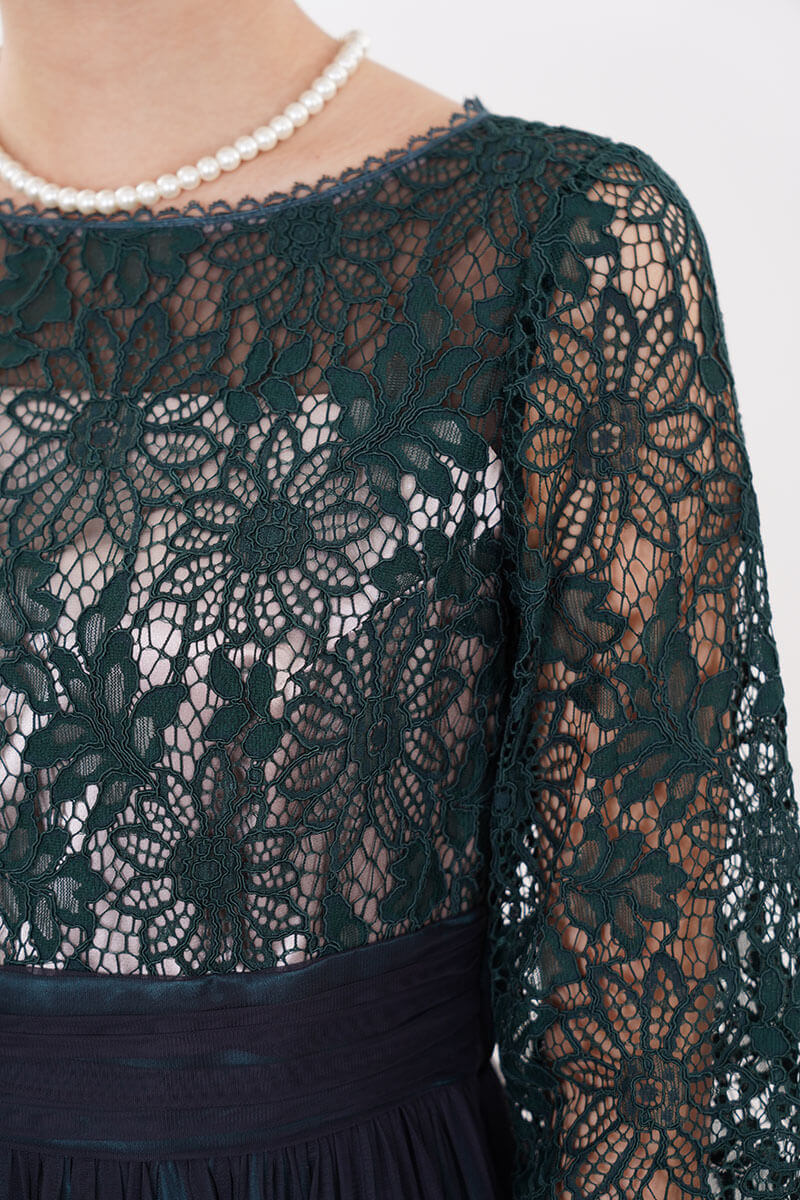 ダークグリーンのサテン×シフォンスカートドレス