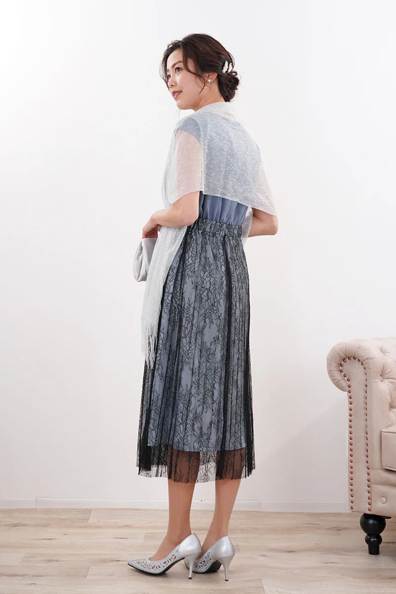 ブルー×ブラックのVネックレース切替ドレス