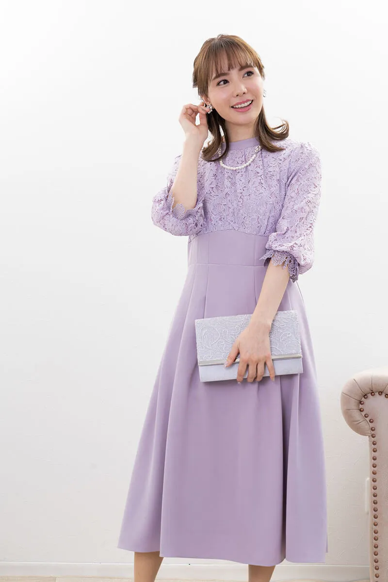 ラベンダーのレース切替ハイウエストフレアドレス