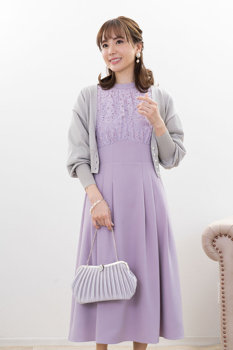 ラベンダーのレース切替ハイウエストフレアドレス