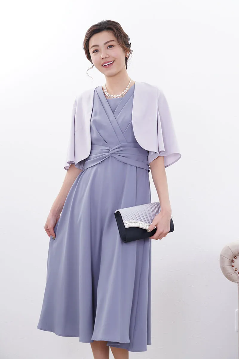 ブルーのウエストモチーフカシュクールドレス