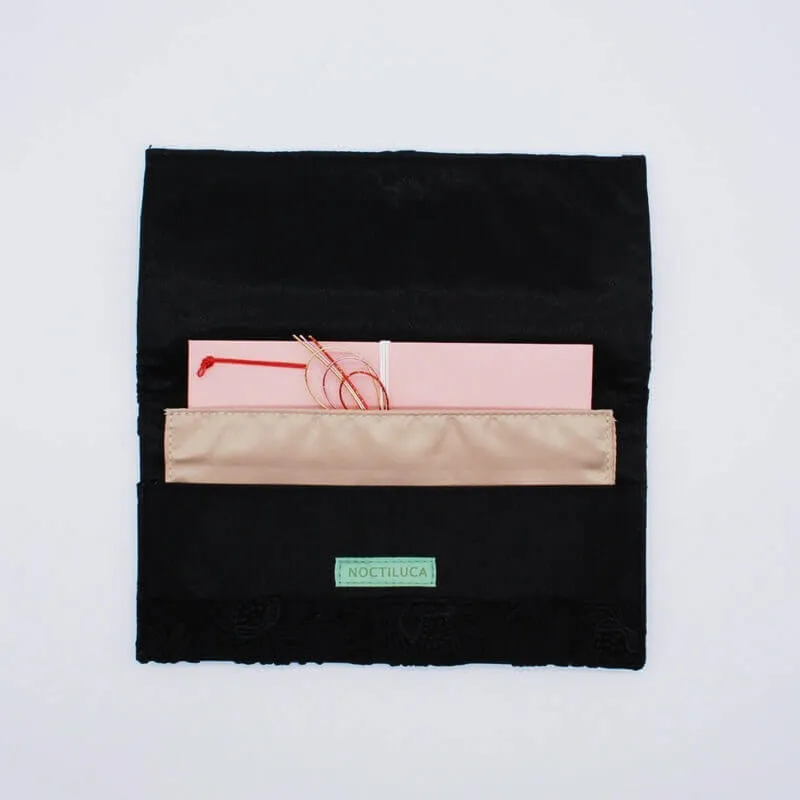 ブラックのフラワーレースふくさ