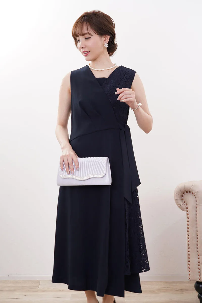 ネイビーのレース切替カシュクールドレス