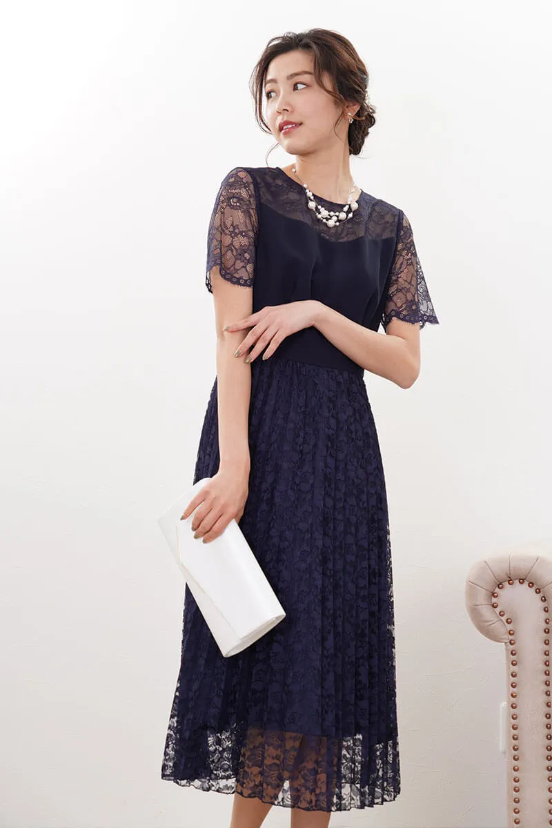 ネイビーの総レースプリーツドレス