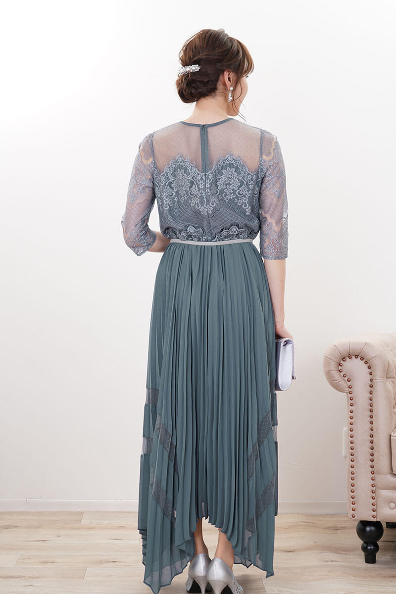 ブルーグリーンのレース袖アシンメトリードレス