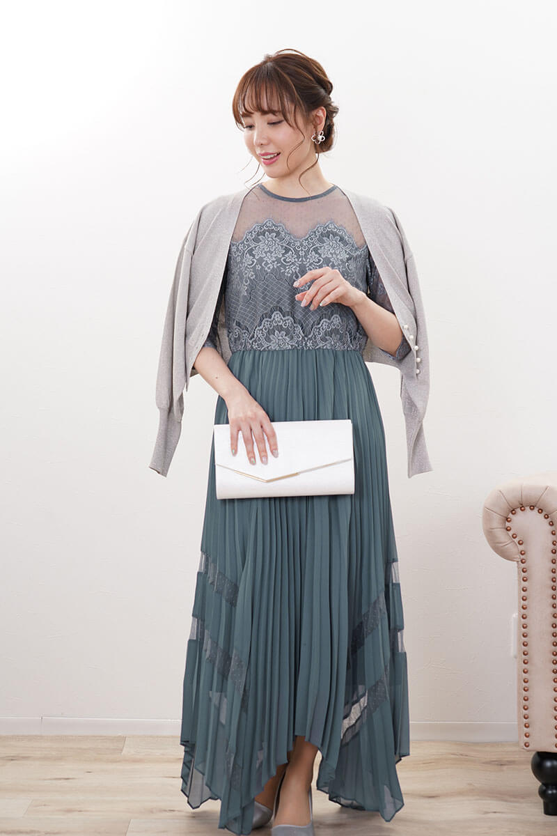 ブルーグリーンのレース袖アシンメトリードレス