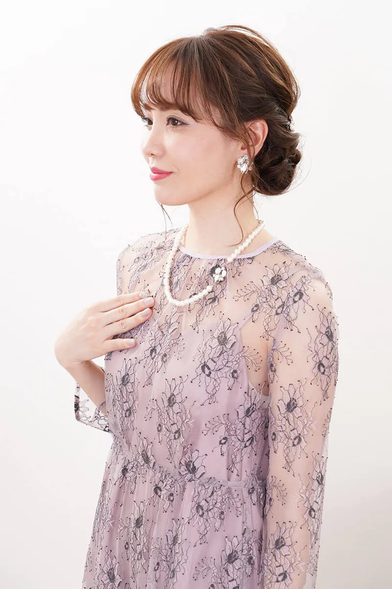 パープルのオールレース配色ドレス