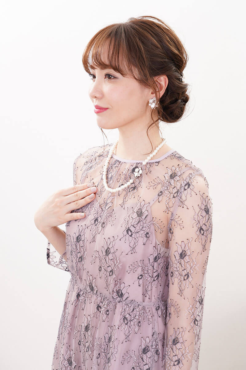 パープルのオールレース配色ドレス