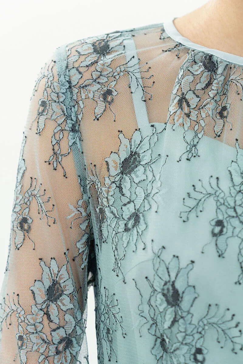 ミントのオールレース配色ドレス