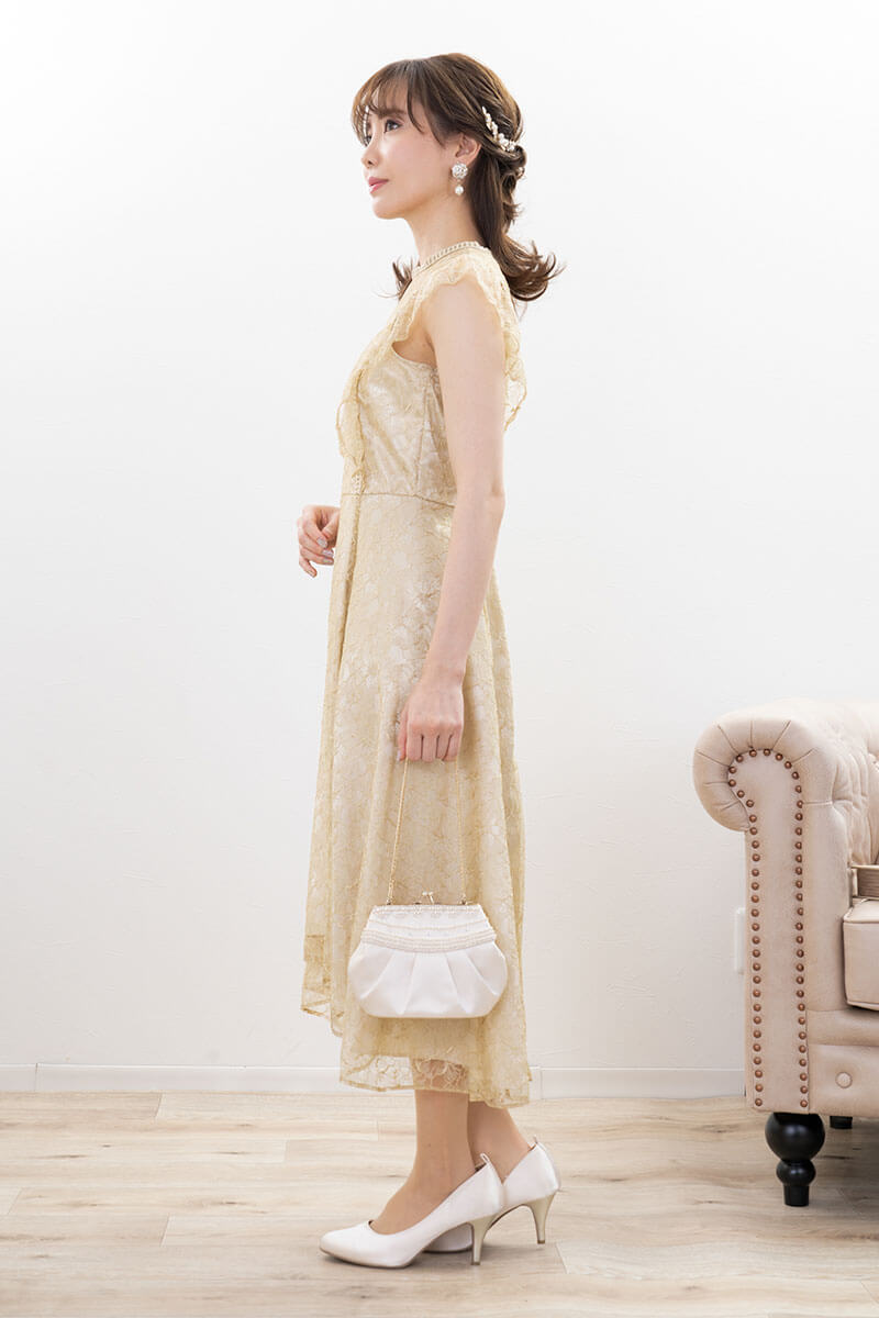 イエローのフリルスリーブレースドレス