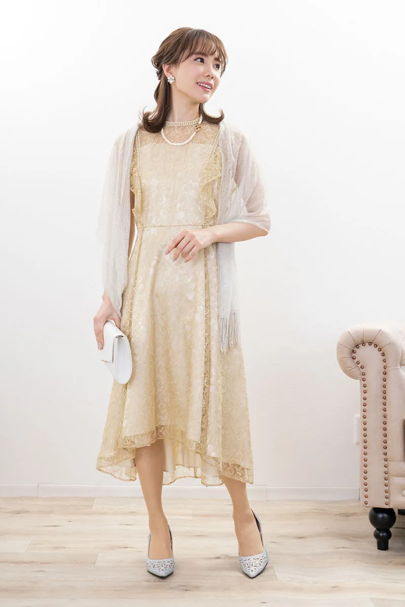 イエローのフリルスリーブレースドレス