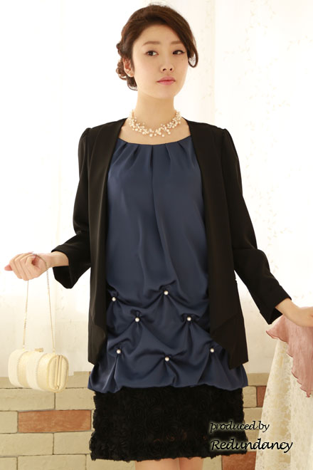 ネイビーのパールIラインドレス