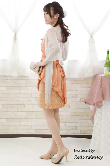 オレンジピンクのアシンメトリー切替タイトドレス