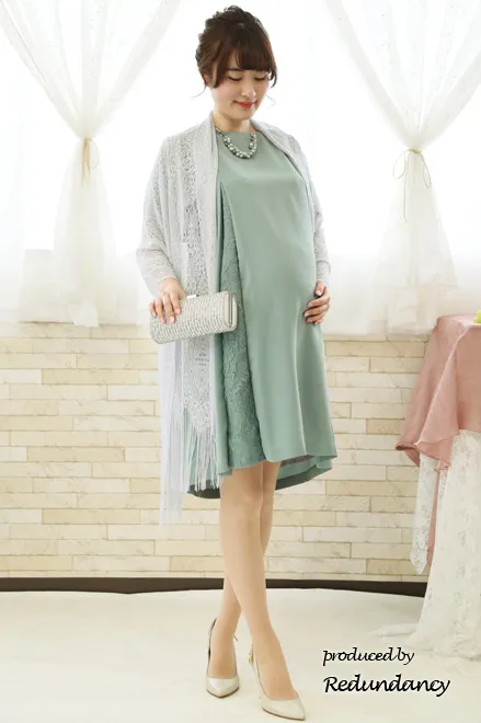 ライトグリーンのレース切替バックリボンドレス