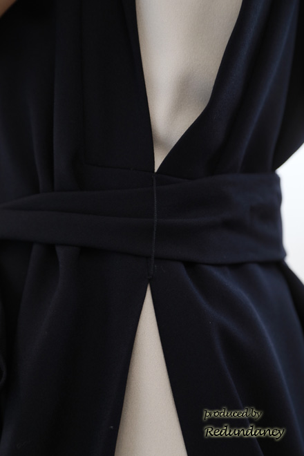 ネイビ×グレーのスリット切替ドレス