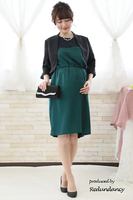 グリーンの授乳口付きレースドレス