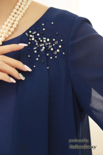 ブルーのビジュー＆ドレープスリーブドレス