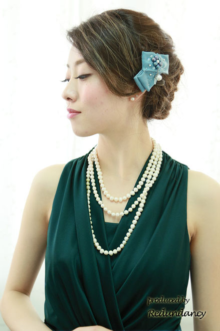 ディープグリーンのフロントクロスアシンメトリードレス