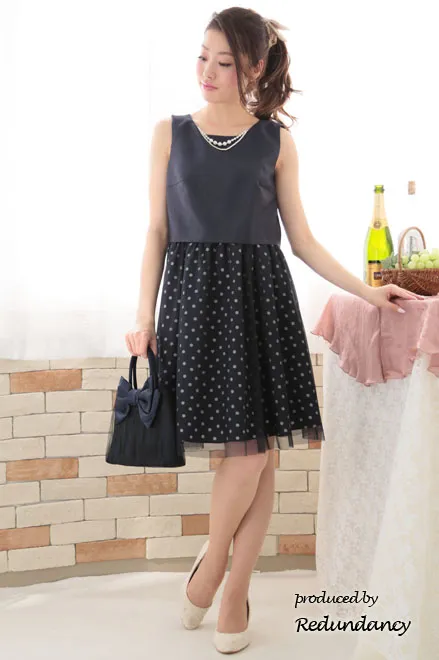 ネイビー×ブルーのドットチュールスカートドレス