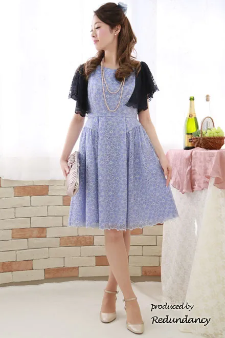 ライトブルーの花柄総レース膝丈ドレスコーディネートセット