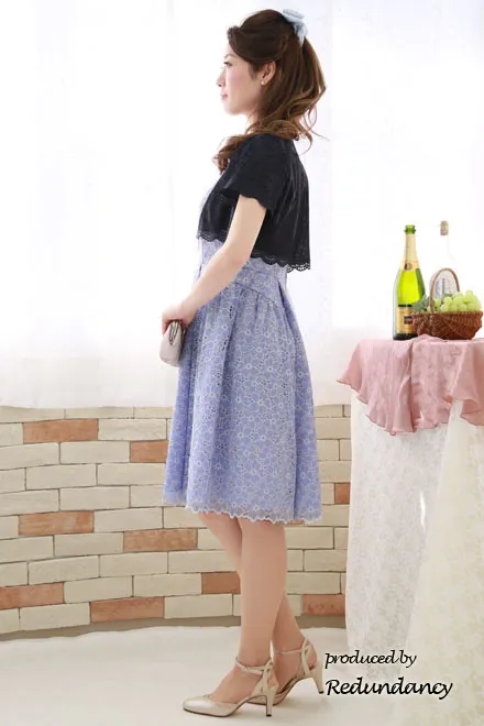 ライトブルーの花柄総レース膝丈ドレスコーディネートセット