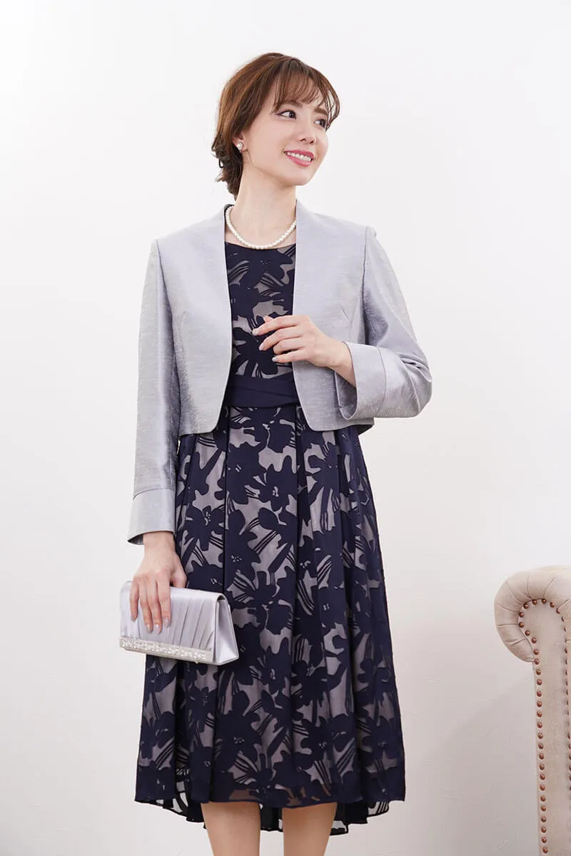 シルバーシャンタンの九分袖ボレロ