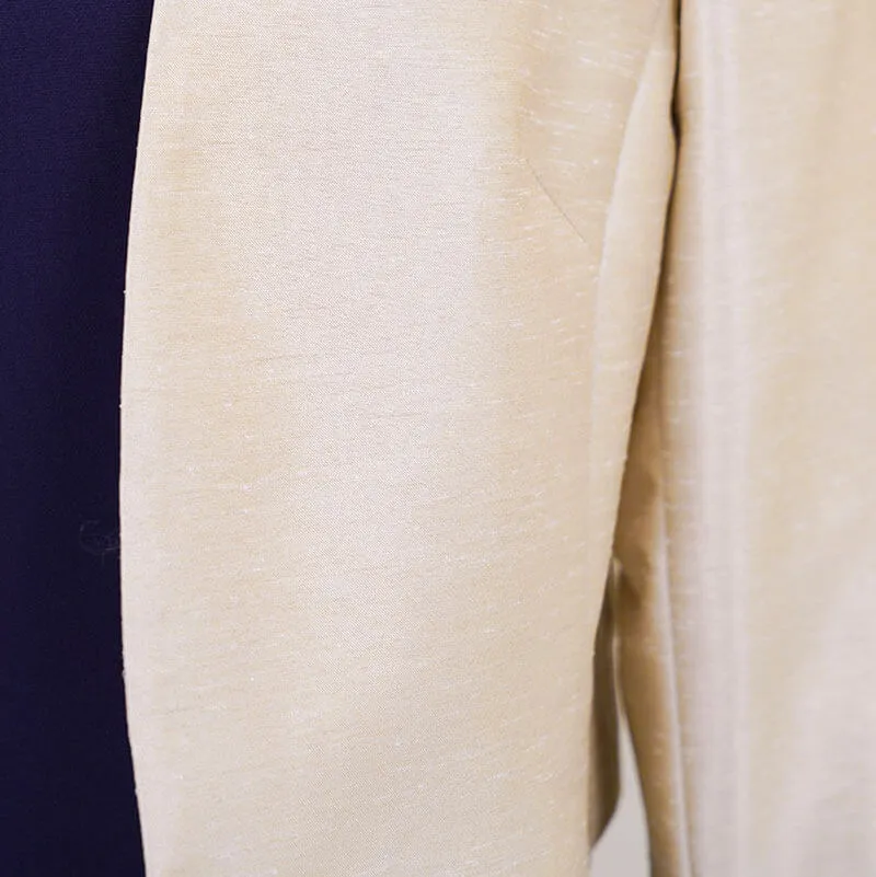 ベージュシャンタンの九分袖ボレロ