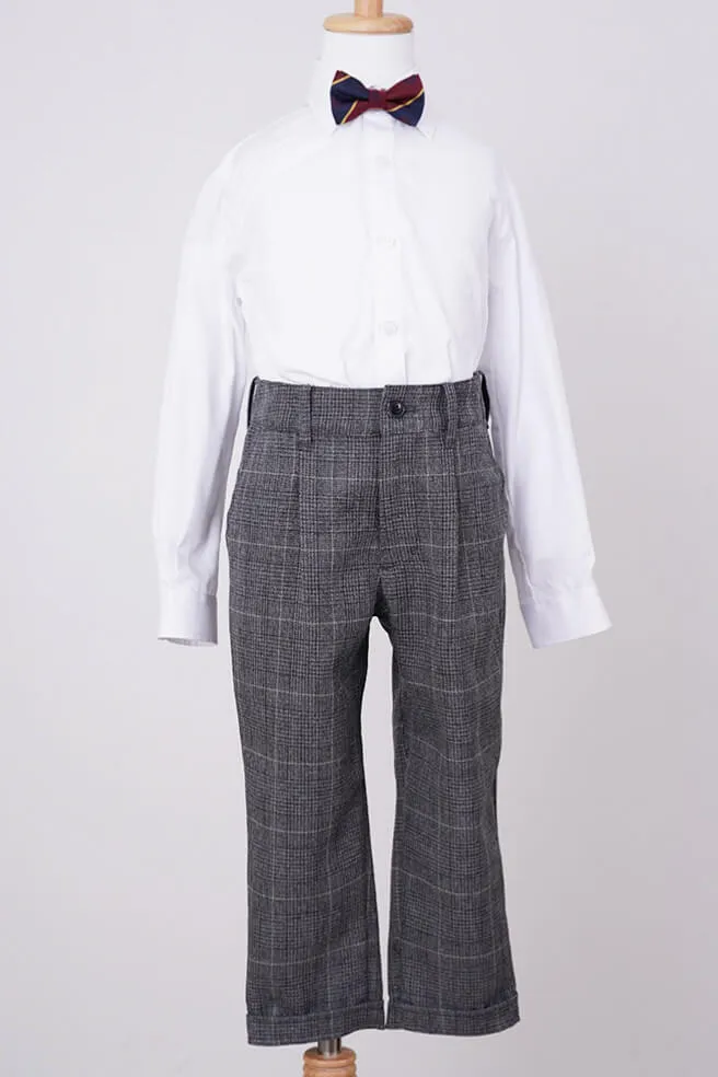 グレーのチェック柄ボウタイ付きキッズフォーマルセット
