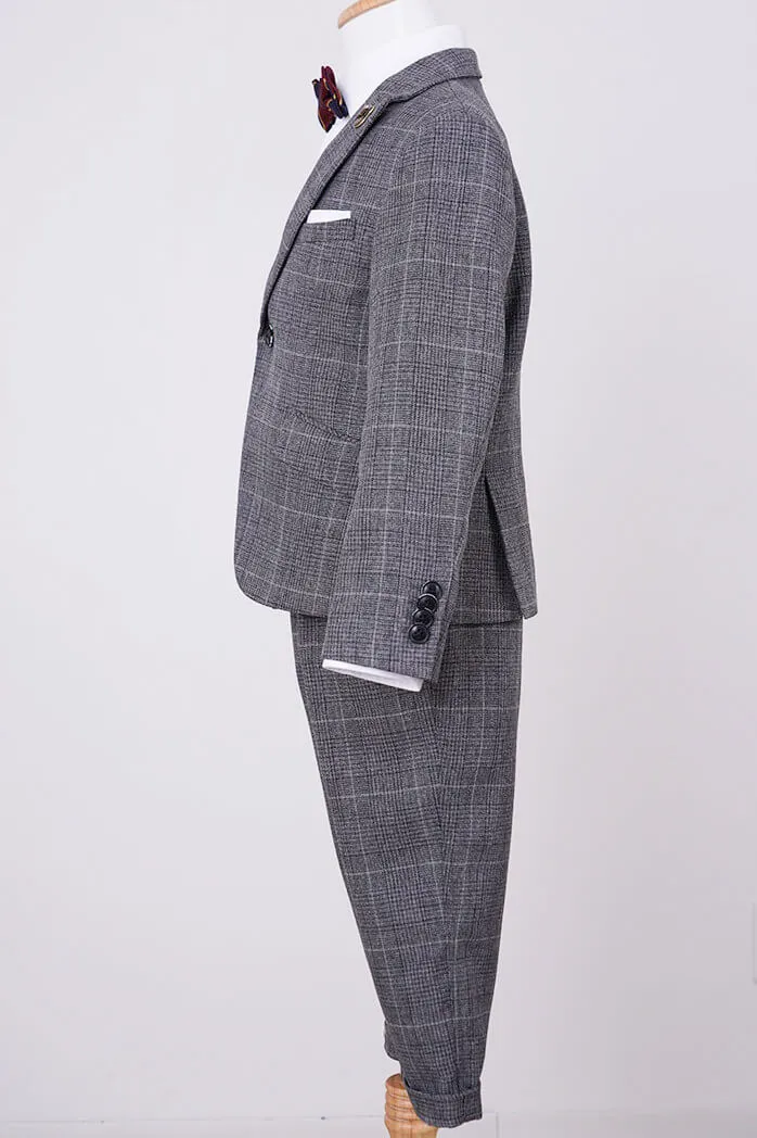 グレーのチェック柄ボウタイ付きキッズフォーマルセット