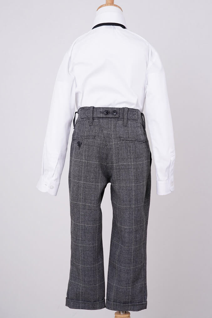 グレーのチェック柄ボウタイ付きキッズフォーマルセット